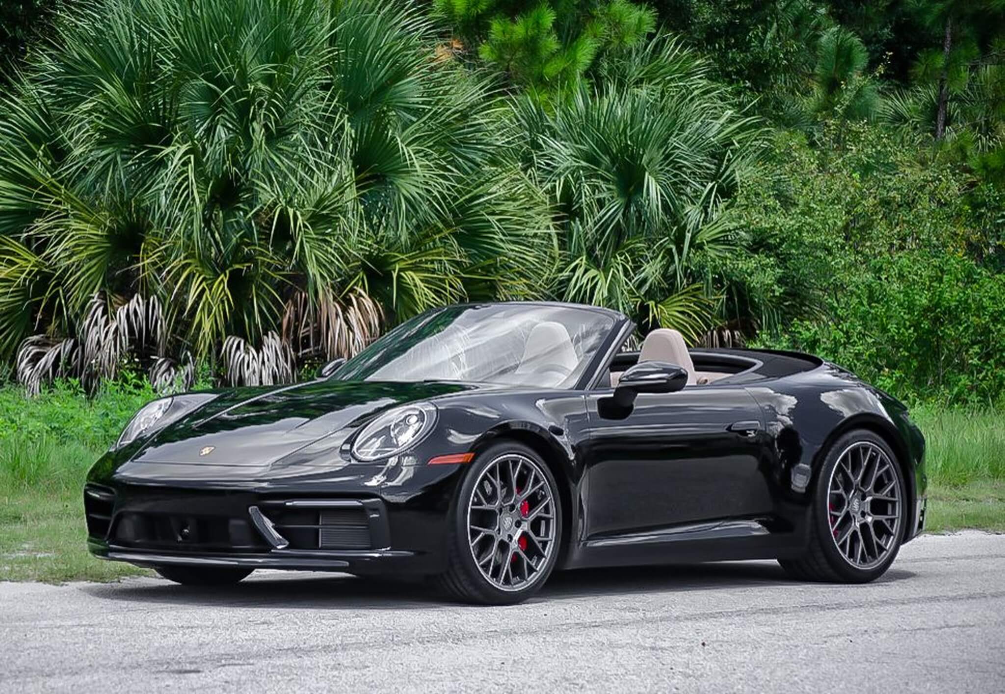 Porsche Carrera 911 992 '22 turbo S Cabrio 650hp
